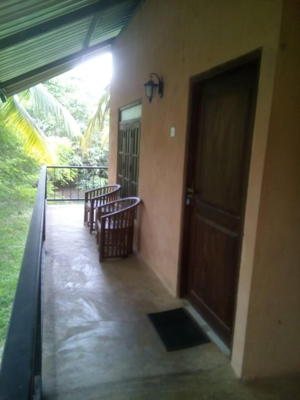 Isiwara Paura Bugged Apartment Sigiriya Exterior foto