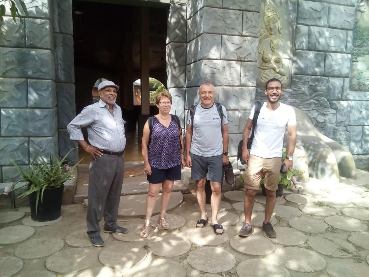 Isiwara Paura Bugged Apartment Sigiriya Exterior foto